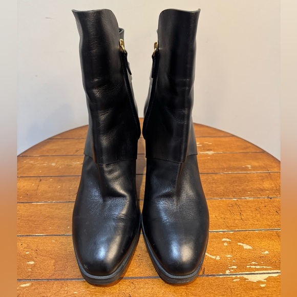 TOD'S Gomma Ankle Leather Boots Black Gold Buckle Sz EU40 - Picture 4 of 16